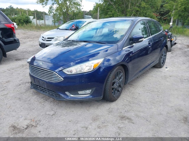 Ford Focus Titanium 2016 1FADP3N28GL327141 Image 2