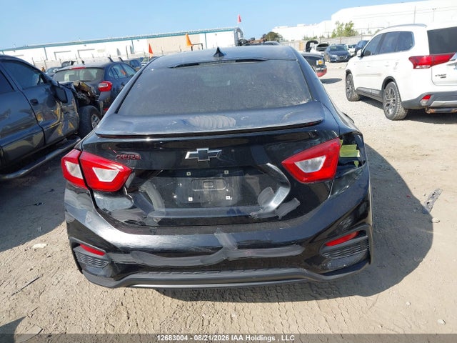 Chevrolet Cruze 2018 1G1BE5SM9J7204448 Image 17