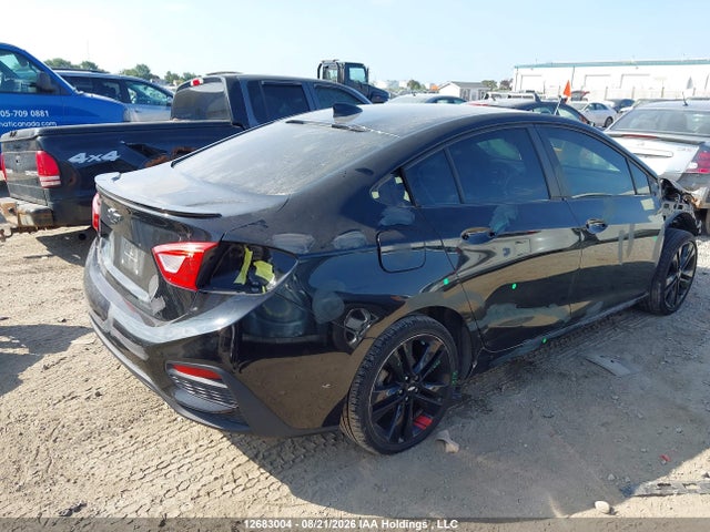 Chevrolet Cruze 2018 1G1BE5SM9J7204448 Image 4