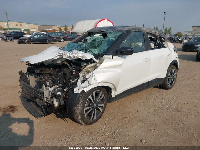 2018 Nissan Kicks S/sr/sv მანქანა იყიდება აუქციონზე, vin: 3N1CP5CU5JL522246, აუქციონის ნომერი: 12683008