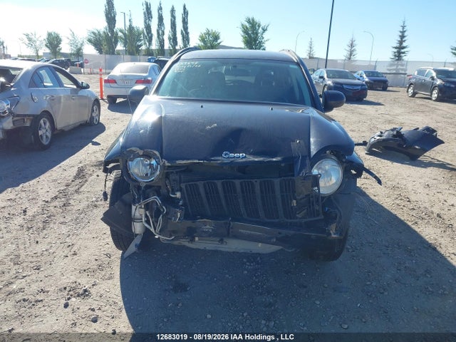 12683019 :رقم المزاد ، 1J8FT47W17D205714 vin ، 2007 Jeep Compass Sport/north مزاد بيع