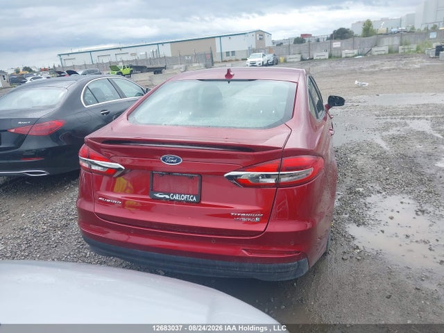 Ford Fusion Hybrid Titanium 2019 3FA6P0RU7KR191243 Image 17