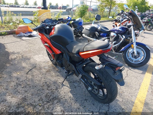 Kawasaki Ex650 F 2014 JKAEXEF1XEDA17853 Image 3