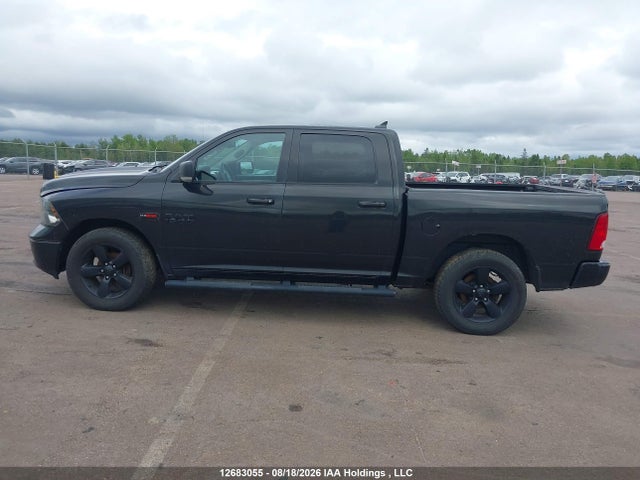 1C6RR7LM2JS287875 RAM 1500 Slt