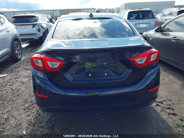 Chevrolet Cruze Lt Auto 2018 1G1BE5SM9J7225526 Image 16