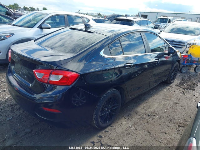 Chevrolet Cruze Lt Auto 2018 1G1BE5SM9J7225526 Image 4