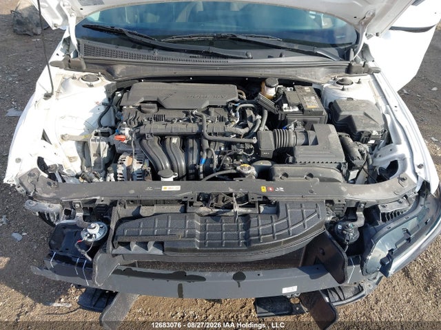 KMHLM4DG1RU670819 Hyundai Elantra