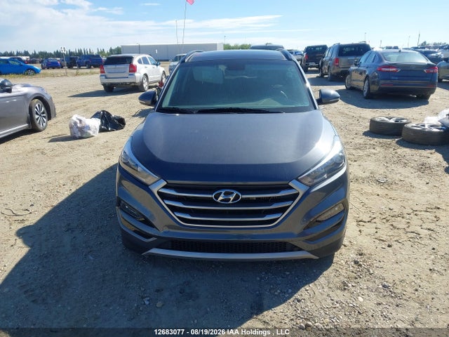 12683077 :رقم المزاد ، KM8J3CA29HU445558 vin ، 2017 Hyundai Tucson Limited مزاد بيع