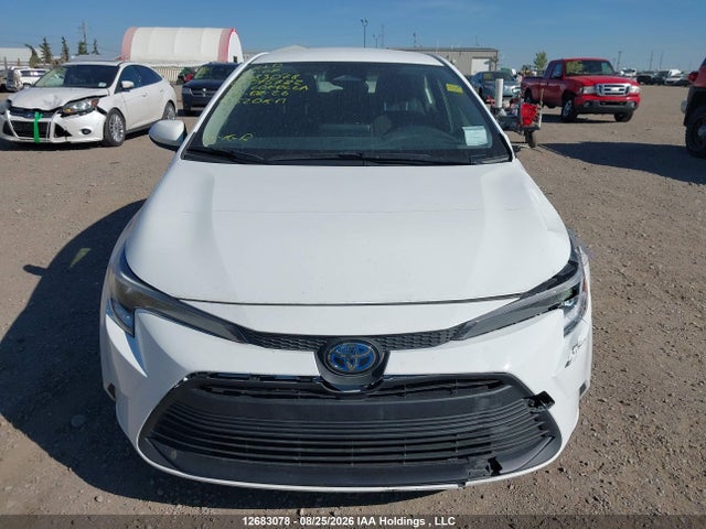 Toyota Corolla Hybrid Le 2025 JTDBCMFE6S3075782 Image 12