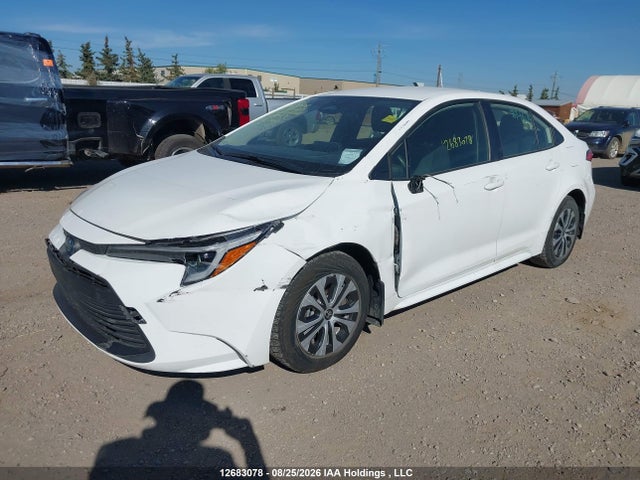 Toyota Corolla Hybrid Le 2025 JTDBCMFE6S3075782 Image 2