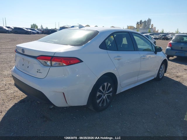 Toyota Corolla Hybrid Le 2025 JTDBCMFE6S3075782 Image 4