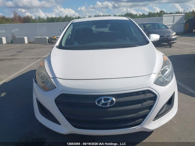 KMHD25LH3GU281879 Hyundai ELANTRA GT