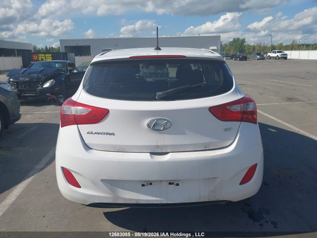 KMHD25LH3GU281879 Hyundai ELANTRA GT