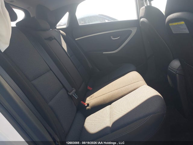 KMHD25LH3GU281879 Hyundai ELANTRA GT