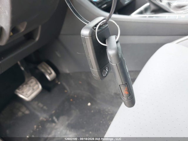 3VWSX7BU8SM098754 Volkswagen Jetta Comfortline