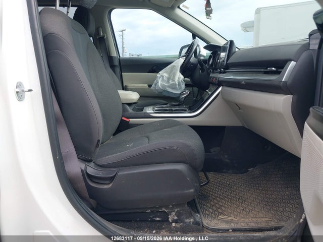 Продажа на аукционе авто 2024 Kia Carnival Lx, vin: KNDNB5H35R6399946, номер лота: 12683117
