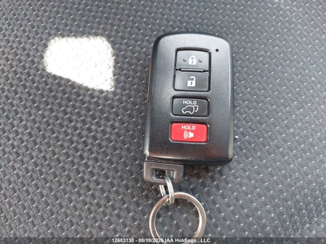 2T3RFREV6JW783028 Toyota Rav4 Xle