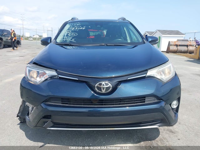 2T3RFREV6JW783028 Toyota Rav4 Xle