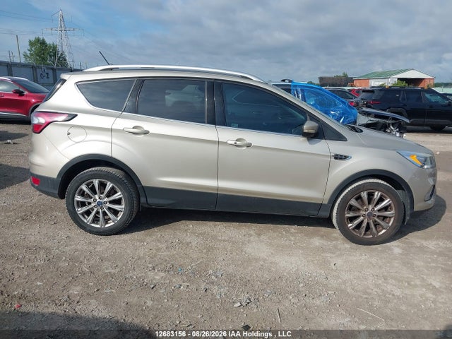 12683156 :رقم المزاد ، 1FMCU9J92JUA76716 vin ، 2018 Ford Escape Titanium مزاد بيع