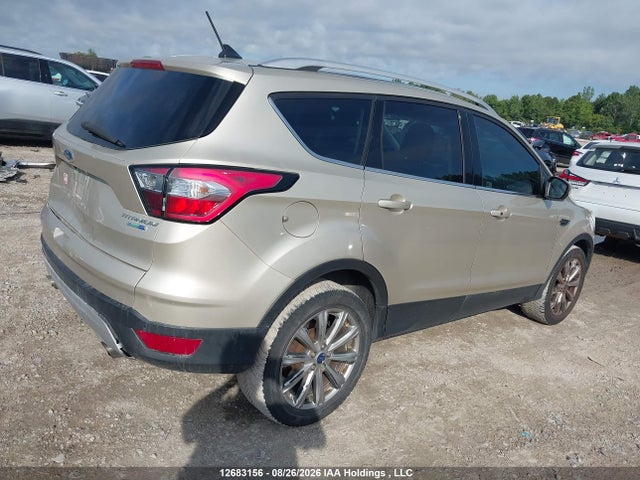 12683156 :رقم المزاد ، 1FMCU9J92JUA76716 vin ، 2018 Ford Escape Titanium مزاد بيع