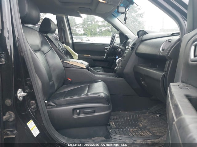 2011 Honda Pilot Touring მანქანა იყიდება აუქციონზე, vin: 5FNYF4H95BB504155, აუქციონის ნომერი: 12683162