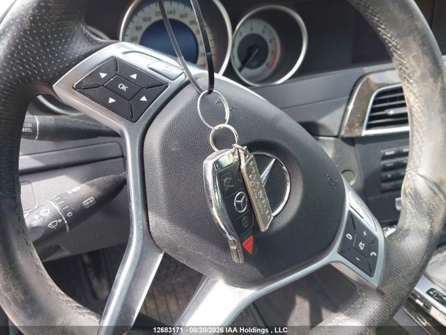 Aukcja sprzedaży 2012 Mercedes-benz C 300 4matic, vin: WDDGF8BB0CA702284, numer aukcji: 12683171