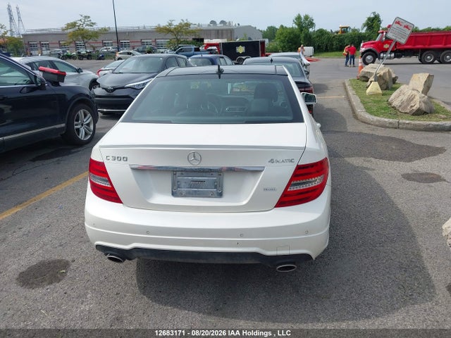 Aukcja sprzedaży 2012 Mercedes-benz C 300 4matic, vin: WDDGF8BB0CA702284, numer aukcji: 12683171