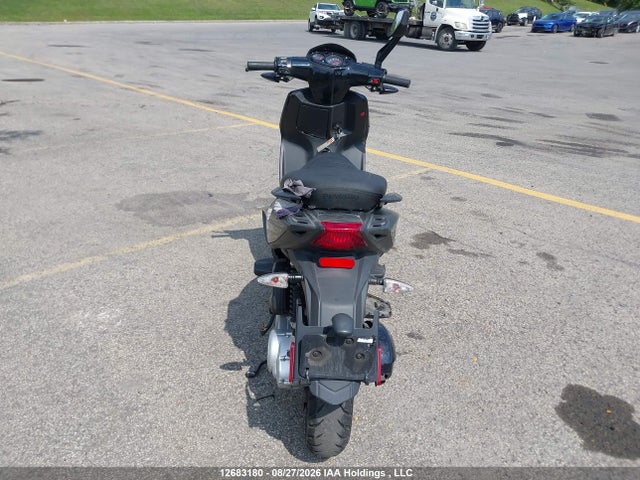 Piaggio Typhoon 50 2026 ZAPC506B2T4005414 Image 6