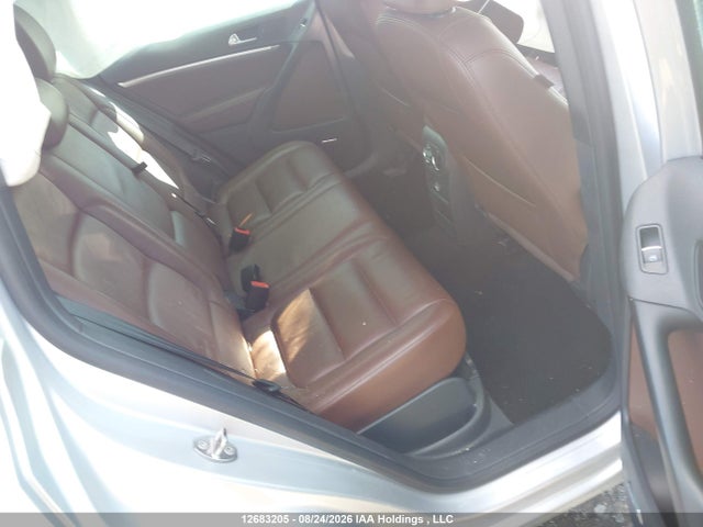 12683205 :رقم المزاد ، WVGJV3AX0EW601167 vin ، 2014 Volkswagen Tiguan S/se/sel/r-line مزاد بيع