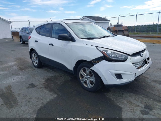 Hyundai TUCSON GLS 2015 KM8JT3AF0FU045839 main image
