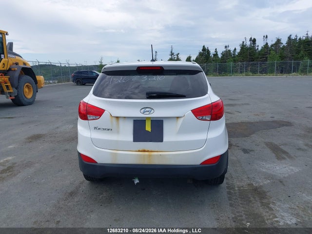 Hyundai TUCSON GLS 2015 KM8JT3AF0FU045839 Image 15