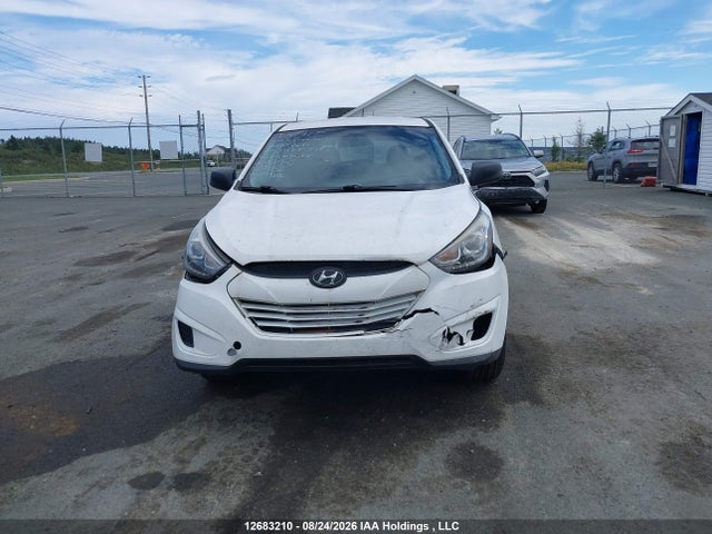 Hyundai TUCSON GLS 2015 KM8JT3AF0FU045839 Image 6
