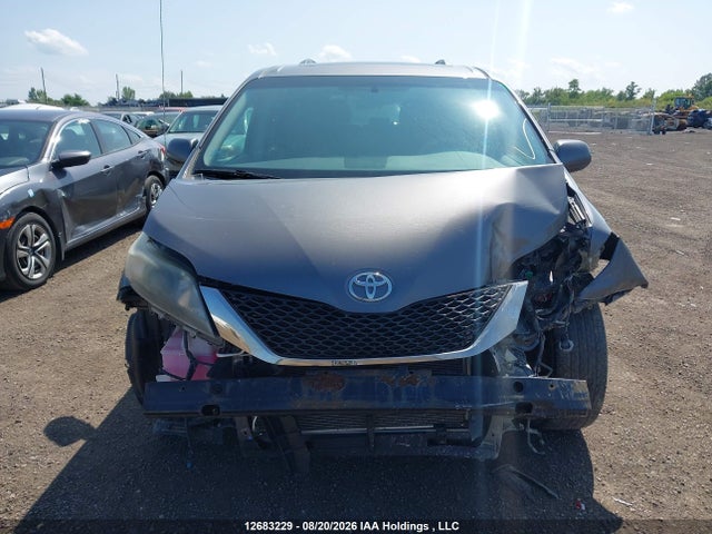 Продаж на аукціоні авто 2011 Toyota Sienna Se 8 Passenger, vin: 5TDXK3DCXBS083287, номер лоту: 12683229