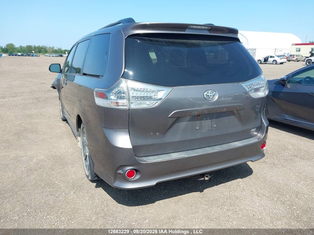 Продаж на аукціоні авто 2011 Toyota Sienna Se 8 Passenger, vin: 5TDXK3DCXBS083287, номер лоту: 12683229