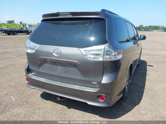Продаж на аукціоні авто 2011 Toyota Sienna Se 8 Passenger, vin: 5TDXK3DCXBS083287, номер лоту: 12683229