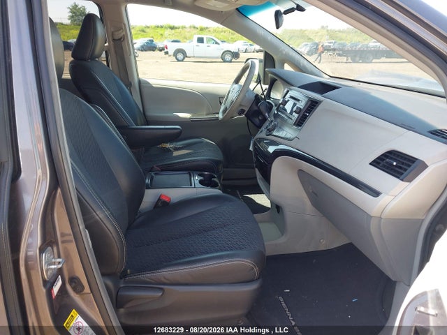 Продаж на аукціоні авто 2011 Toyota Sienna Se 8 Passenger, vin: 5TDXK3DCXBS083287, номер лоту: 12683229
