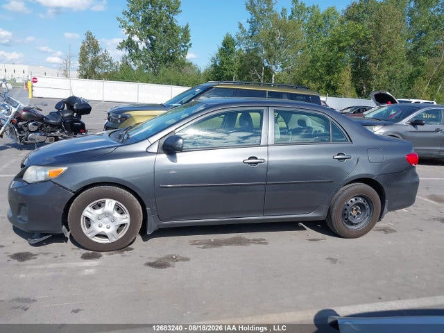 2012 Toyota Corolla Ce მანქანა იყიდება აუქციონზე, vin: 2T1BU4EEXCC884239, აუქციონის ნომერი: 12683240