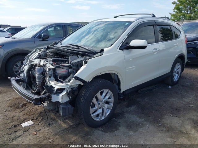 Honda CR-V 2015 2HKRM4H56FH124918 Image 2