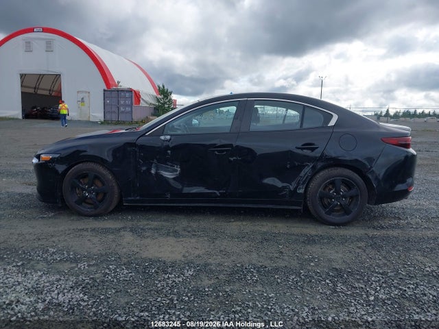 JM1BPBCM3K1113551 Mazda Mazda3 Gs