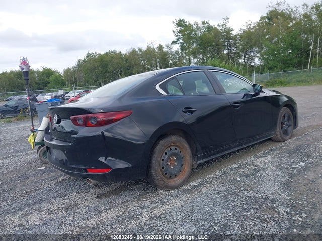 JM1BPBCM3K1113551 Mazda Mazda3 Gs