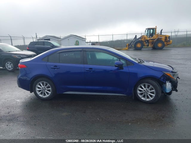 5YFB4MBE6MP082664 Toyota COROLLA SE