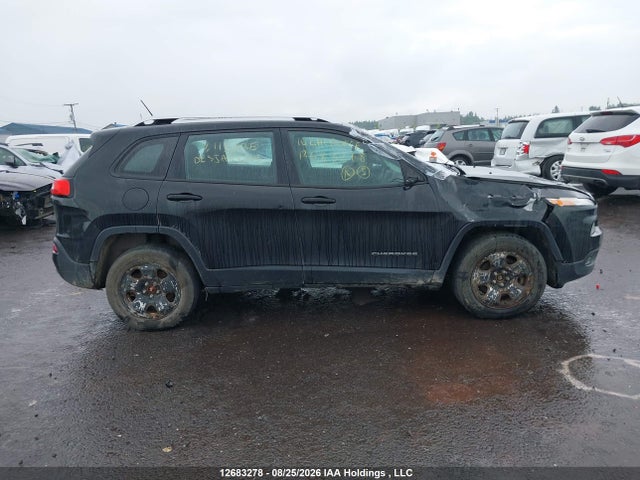 Продажа на аукционе авто 2016 Jeep Cherokee Sport, vin: 1C4PJMABXGW115635, номер лота: 12683278