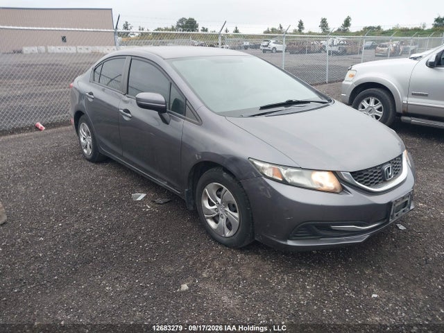 2015 2HGFB2F47FH044576 main image