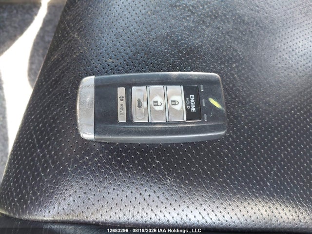 Acura TLX TECH 2015 19UUB1F57FA802070 Image 11