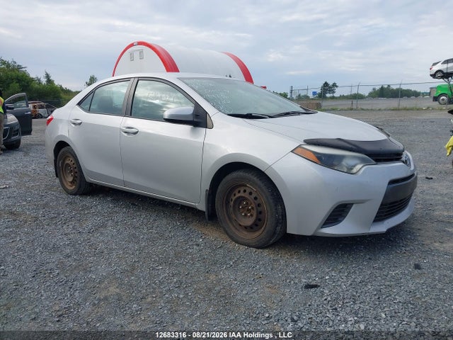 2015 2T1BURHE2FC414736 main image