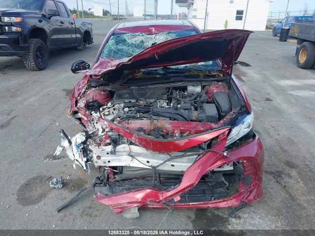 4T1B21HK0KU013000 Toyota Camry Hybrid Xle