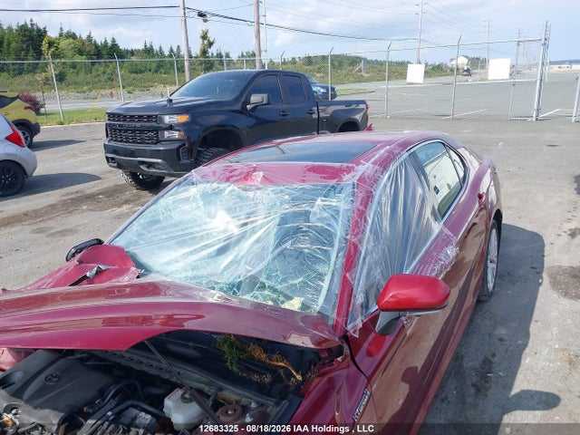 4T1B21HK0KU013000 Toyota Camry Hybrid Xle