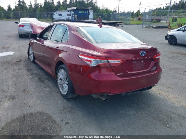 4T1B21HK0KU013000 Toyota Camry Hybrid Xle