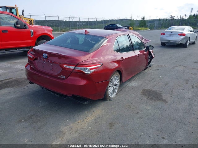 4T1B21HK0KU013000 Toyota Camry Hybrid Xle