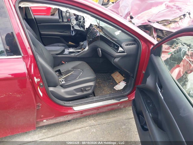 4T1B21HK0KU013000 Toyota Camry Hybrid Xle